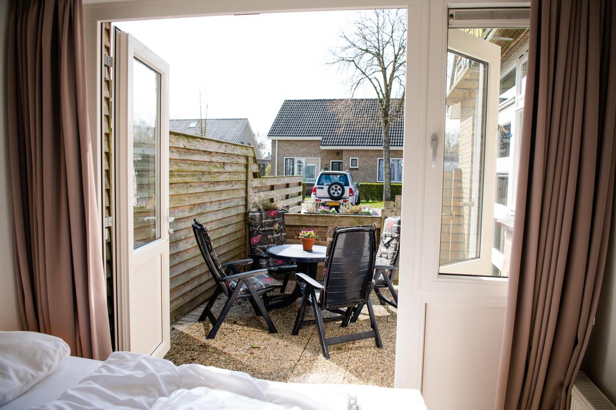 Appartement De Vlindertuin à Nes  Chambre photo