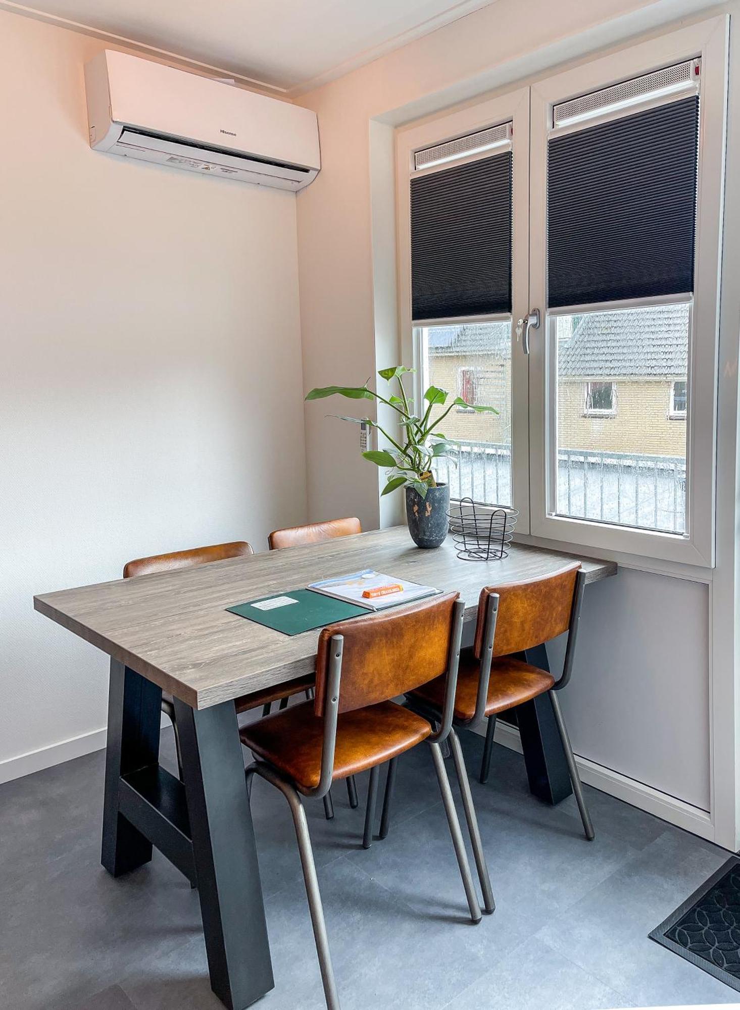 Appartement De Vlindertuin à Nes  Extérieur photo